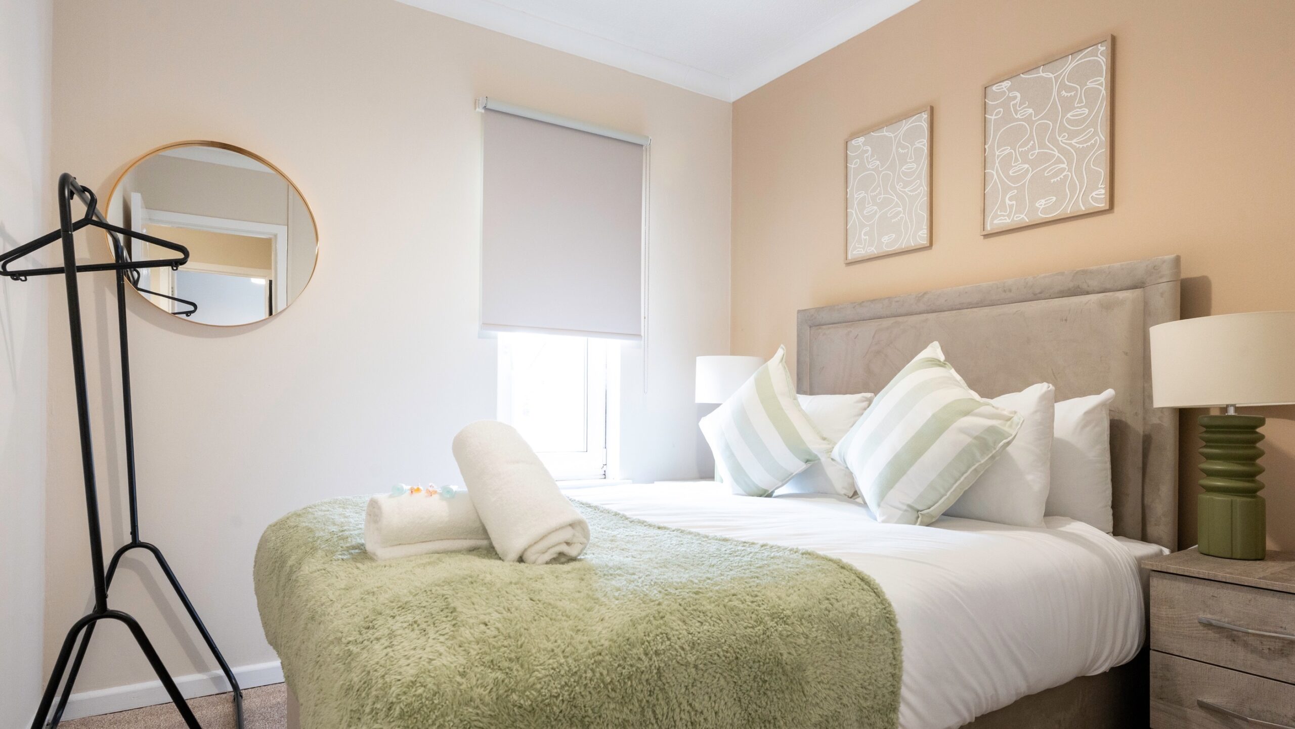 Insurance stays & accommodation in Hamilton