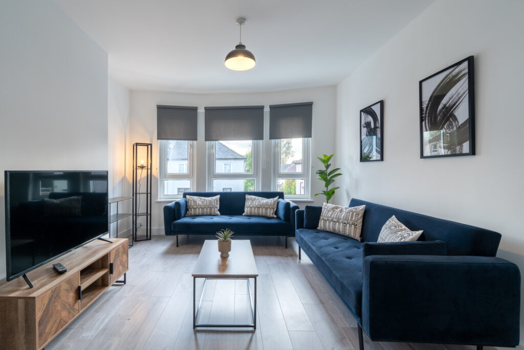 Dedicated workspace in furnished insurance apartment Paisley