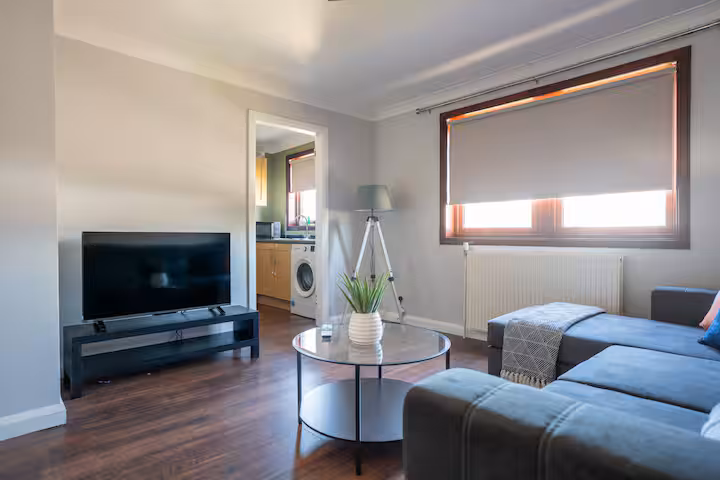 Long term contractors stay apartment in Alloa